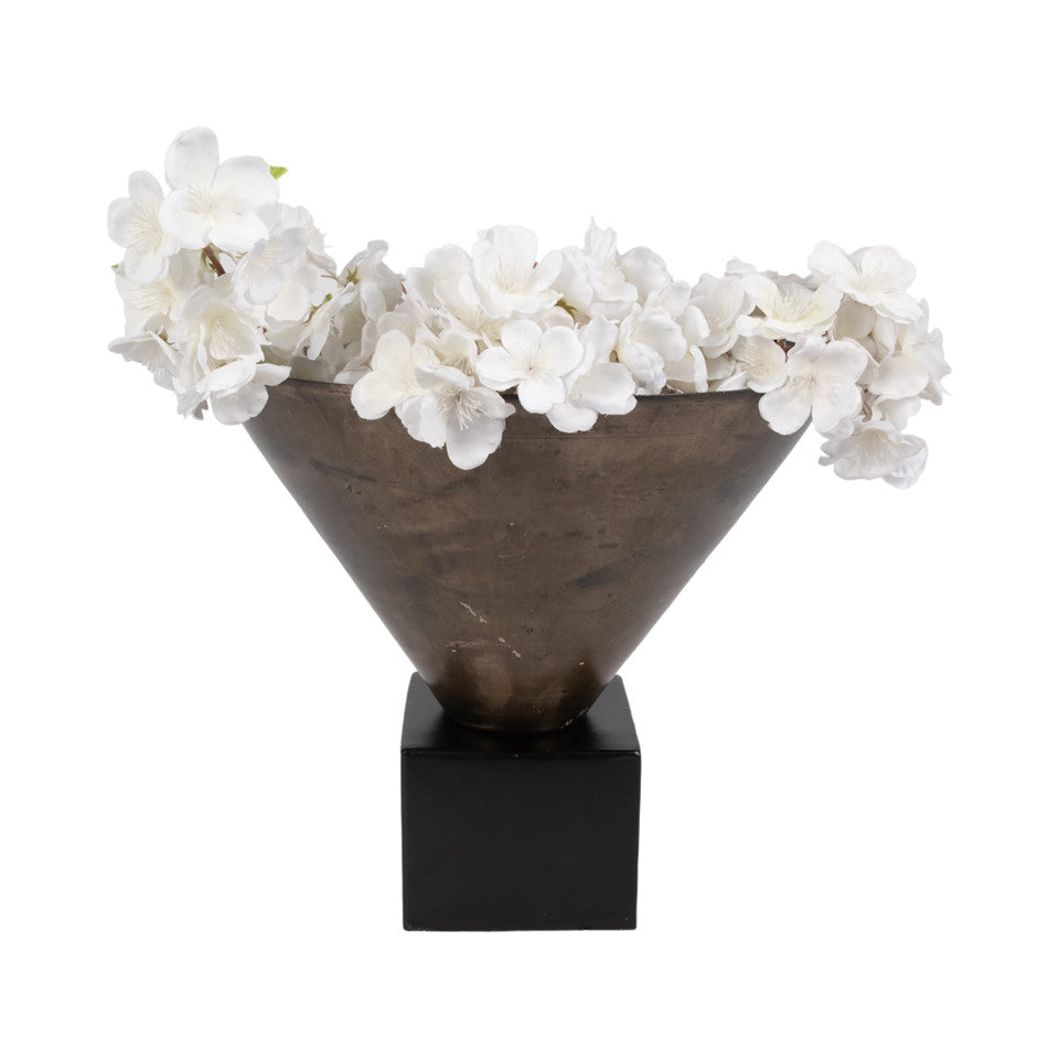 CASSENDRA SMALL METAL VASE